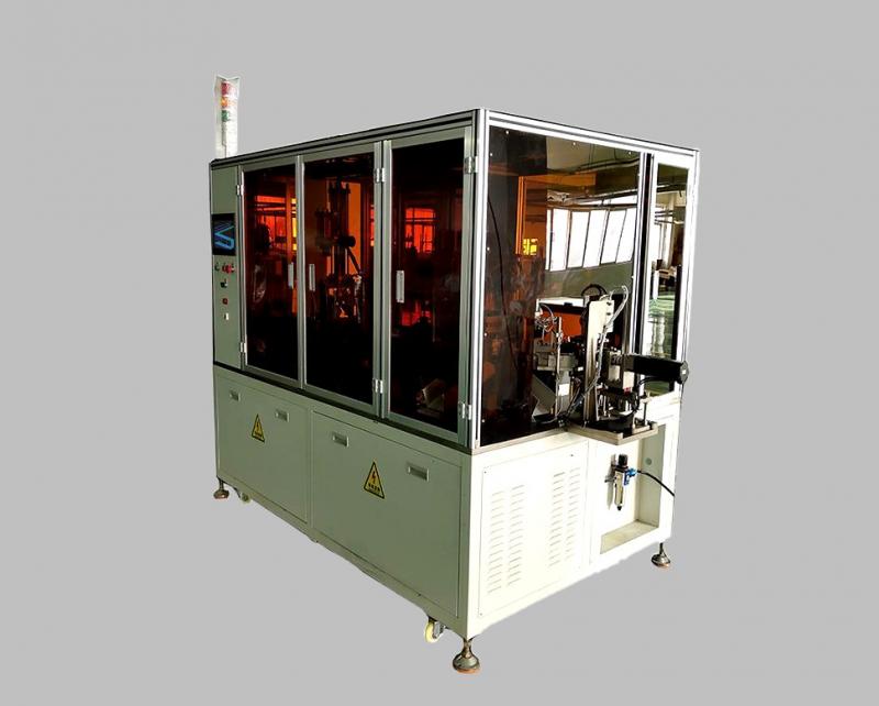 Fabricante de máquinas automáticas para abrazaderas de manguera.