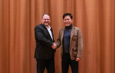 El vicepresidente de SK hynix, Park Jung-ho, se reúne con el director ejecutivo de Qualcomm en CES 2023 para una mayor colaboración en el negocio de los semiconductores