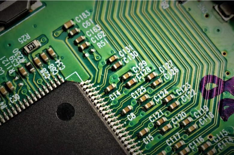 5 cosas que debe saber sobre MLCC: tamaño, dieléctrico y otros