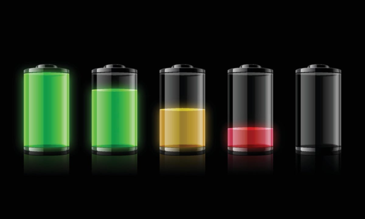Un nuevo 'pegamento' podría hacer que el reciclaje de baterías de iones de litio sea más barato y menos tóxico, según Forbes